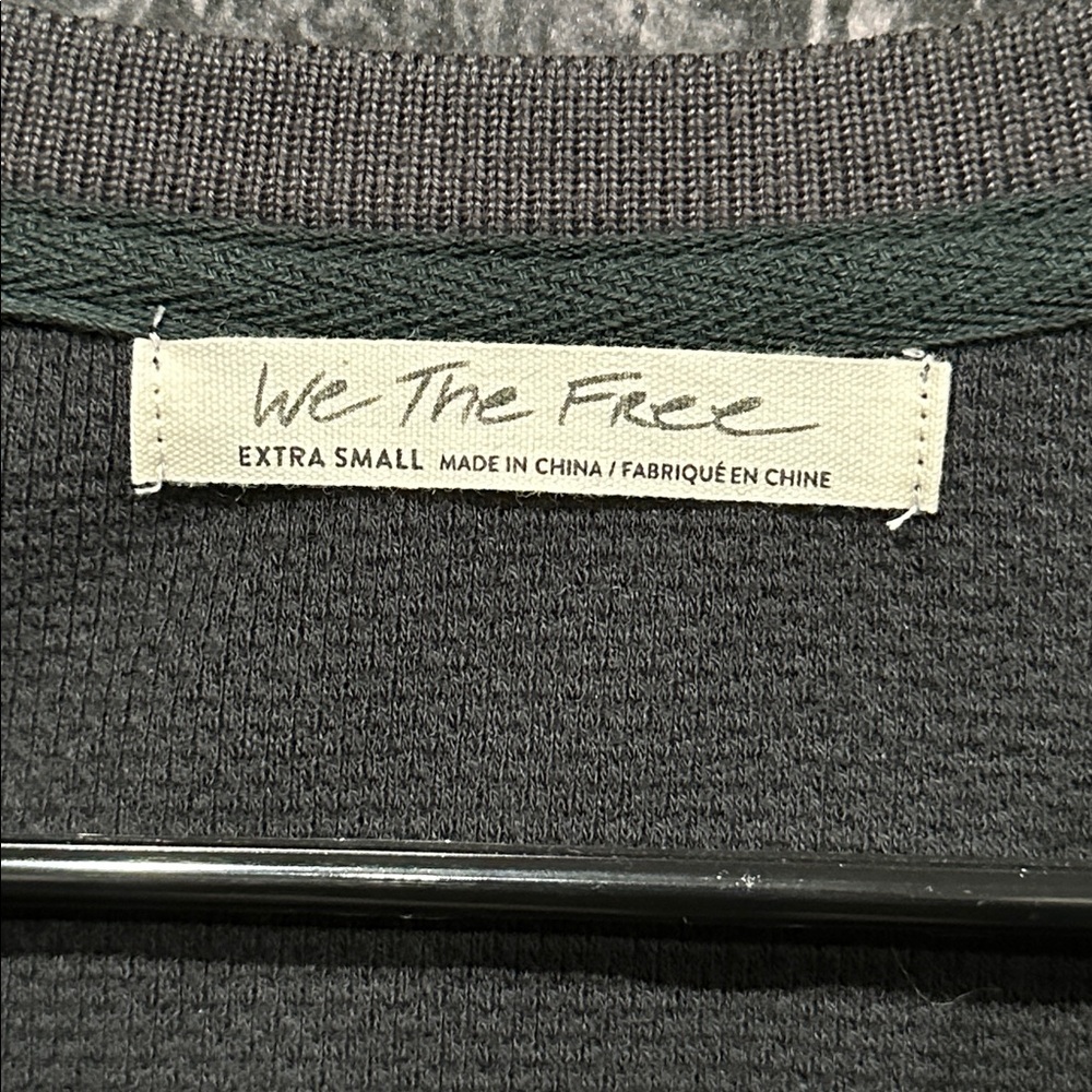 NWT Free people We the Free Black long sleeve shirt with patterned sleeves! - Picture 4 of 5